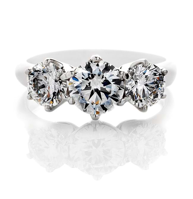 Three stone diamond engagement ring, stunning rings, Melbourne Australia, trilogy rings, trilogy diamond ring