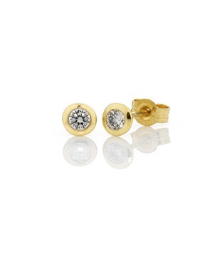 Diamond bezel set stud earrings, classic timeless jewellery, yellow gold, high quality diamonds, 0.20ct weight, everyday diamonds, jewellery, jewellery store online, bridal jewellery, bridal accessories, gifts for women, gifts for me, Eltham jeweller