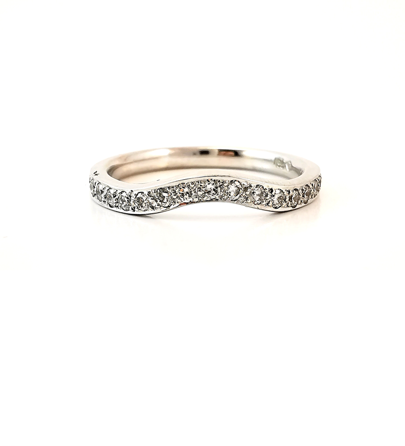 White gold, curved, contoured, crown, princess diamond band, wedding ring, diamond ring, wedding band, eternity ring, wedding anniversary ring, pear diamond, brilliant diamonds, round diamonds, fitted band, wedding ring set, Eltham jeweller, wedding 