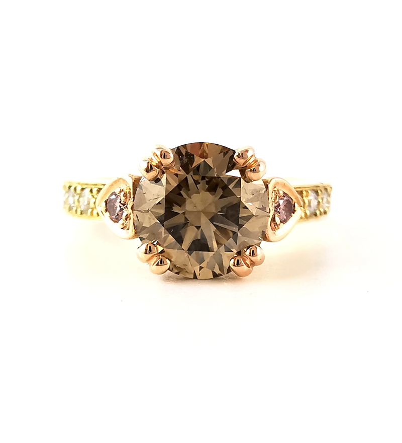 Rare Argyle pink diamond and cognac ring, heart settings, brilliant round diamonds, double claws, fancy ring, rose gold rings, yellow gold, diamonds in band, diamond shoulders, engagement ring ideas, wedding anniversary rings, dress rings, unique rin
