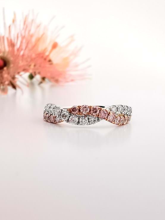Argyle pink diamonds and white diamonds twisted ring, Melbourne Australia, online shopping for Mothers day, gift guide, rare diamonds, beautiful rings