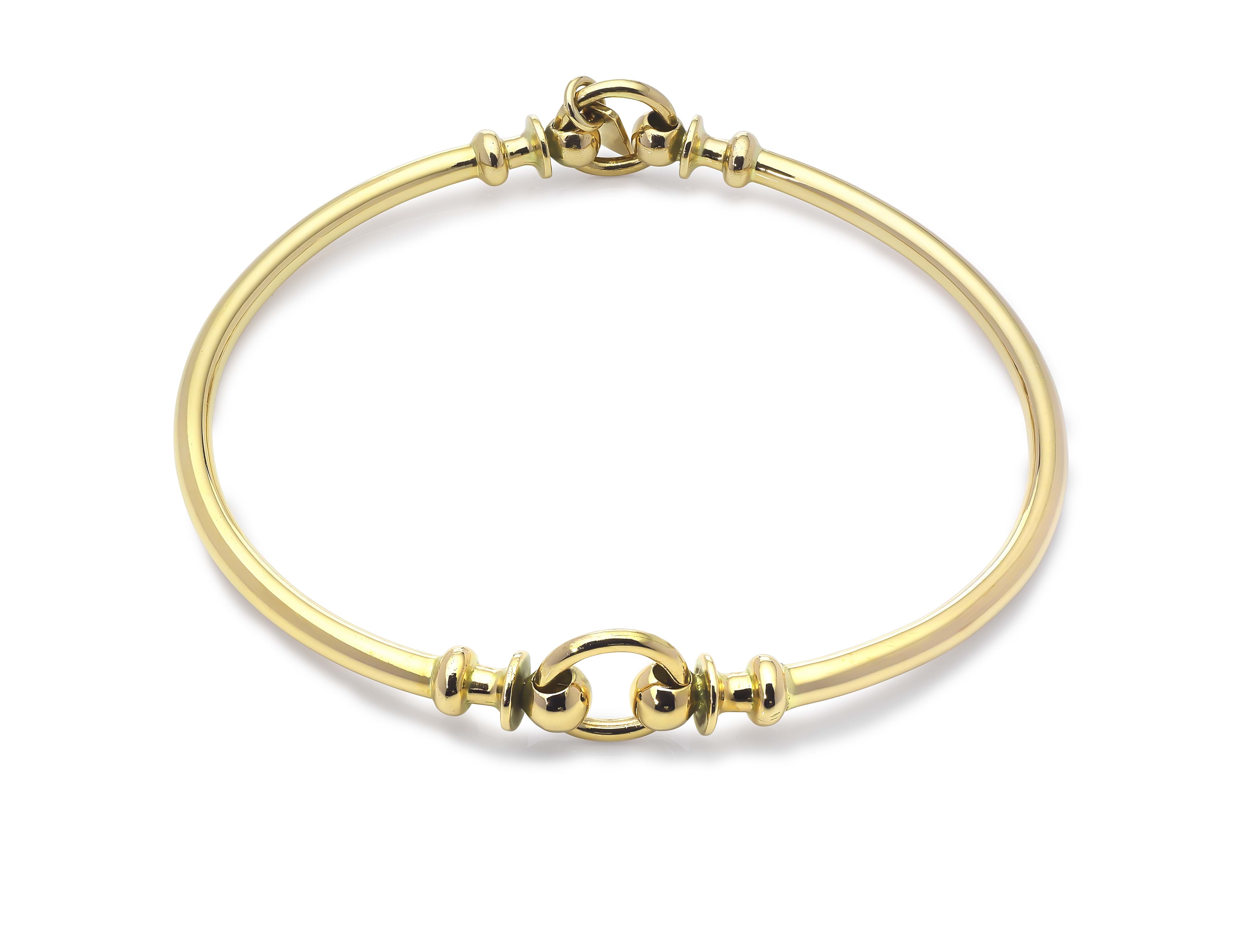 Yellow gold solid bangle, everyday popular jewellery, Melbourne Australia