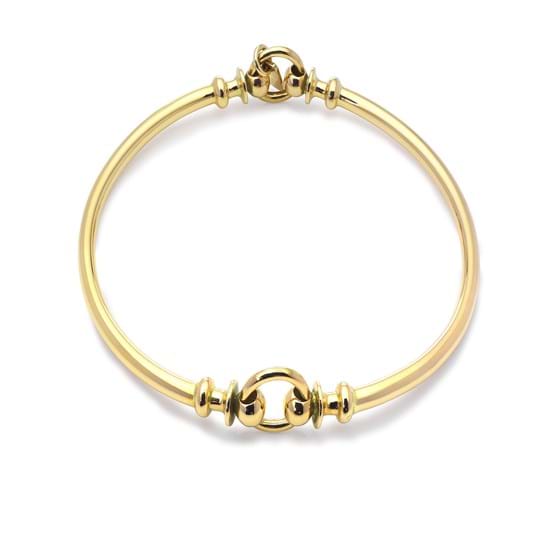 Solid yellow gold bangle, handcrafted, everyday jewellery, Mother's day gift guide, gift suggestions for mums, Mother's Day 2022, Eltham jeweller, jewellery store online, Melbourne, Australia