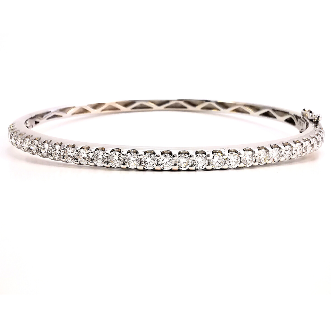 2.0ct diamond oval bangle, jewellery, eltham, Melbourne, australia