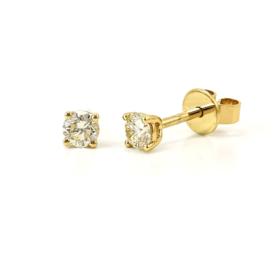 Yellow gold claw set stud diamond earrings, everyday diamond jewellery, 0.15ct, 2=0.30ct, Eltham, Melbourne, Australia